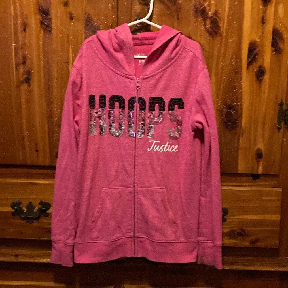 PRE-OWNED GIRLS ZIPPER HOODIE  SIZE 8/10! IN GOOD CONDITION! SMOKE FREE HOME!